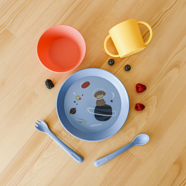 Набір дитячого посуду на 5 предметів Miniland Explore