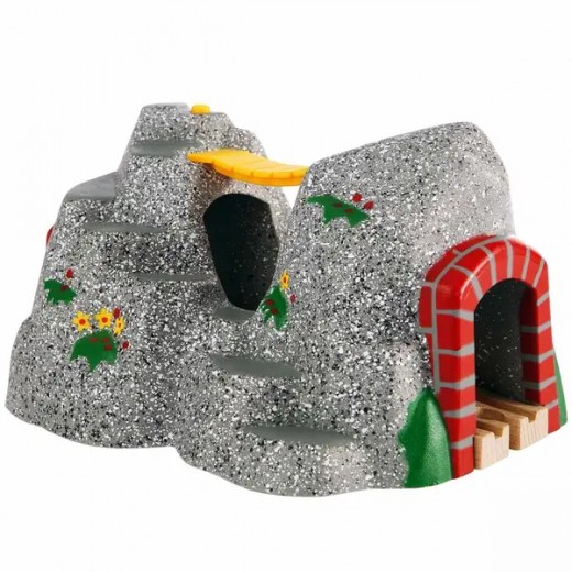 Тоннель в горе BRIO