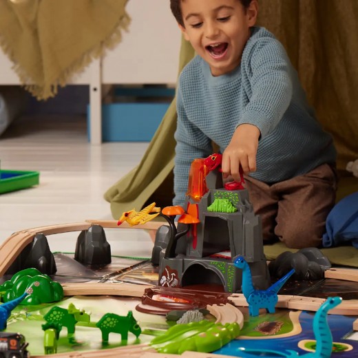 BRIO Deluxe «Мир Динозавров» (36104) — железная дорога с динозаврами и эффектами