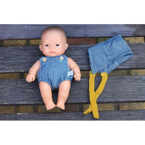 Комплект шортики и шапочка для кукол Miniland 21 см