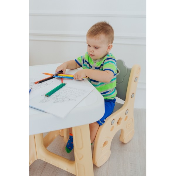 Комплект столик и два стульчика Poppet Классик