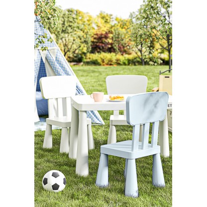 Купити дитячий столик і два стільці POPPET Маммут Уайт Бейбі Блу в Україні. Регулювання висоти, висувний пенал, навантаження до 100 кг. Для дому та вулиці. Для дітей 1–6 років.