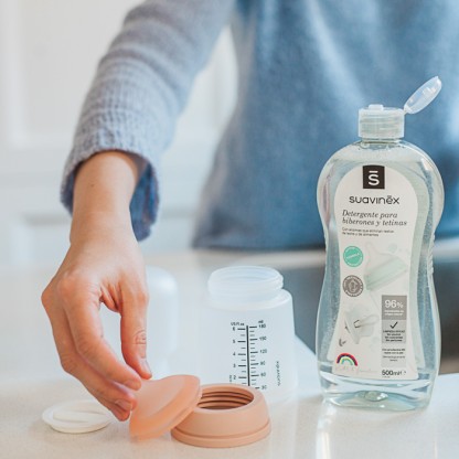 Средство для мытья детской посуды и аксессуаров Suavinex 500 мл