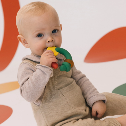 Прорізувач Oli&Carol The Evolutive Teether