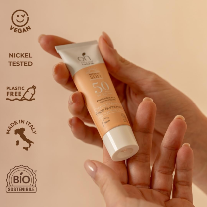 Органічний антивіковий сонцезахисний крем SPF 50 для обличчя Officina Naturae, 30 мл