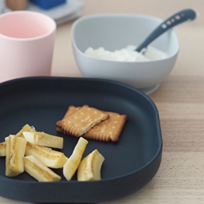 Набір дитячого посуду Béaba з силікону (4 предмети)