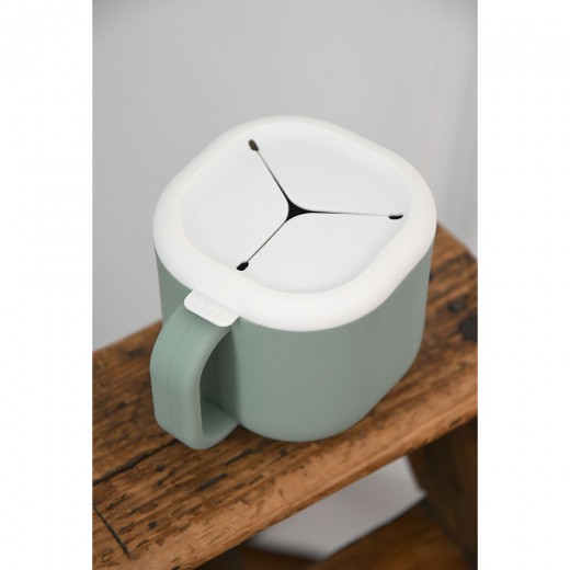 Чашка Beaba Pick 'n' Snack силіконова для снеків і напоїв оливковий, арт. 913564