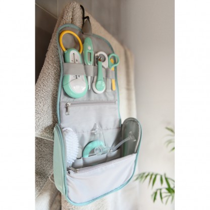 Косметичка с туалетными принадлежностями Beaba - зеленый, арт. 920330