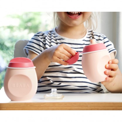 Набор из силиконового поильника BabySqueez' и контейнера для хранения Beaba - розовый , арт. 912625