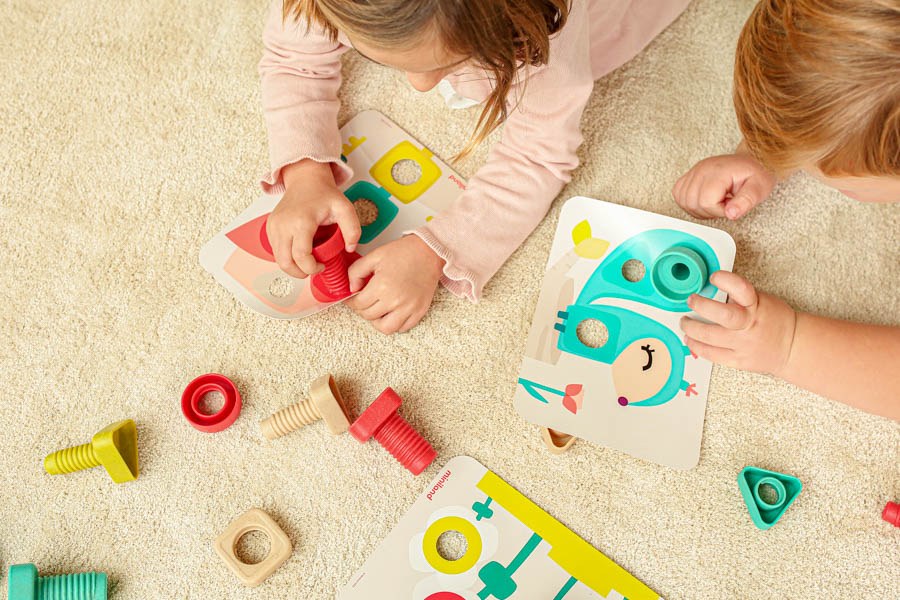 Еко-конструктор болти та гайки для розвитку логіки