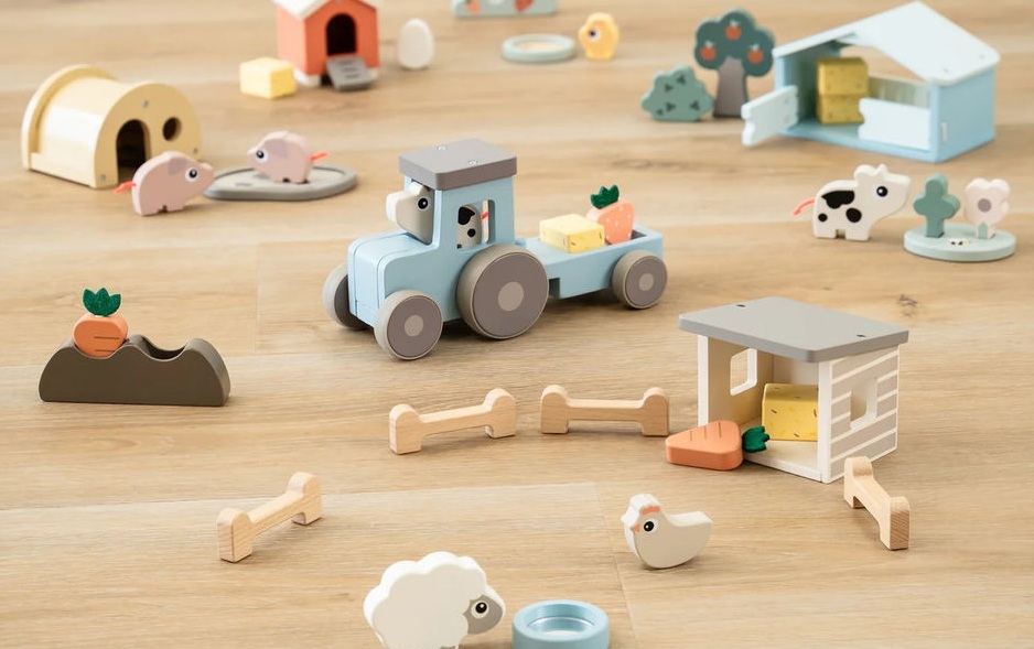 Популярные товары Done by Deer в Украине: посуда для прикорма, нагрудники, игрушки и текстиль